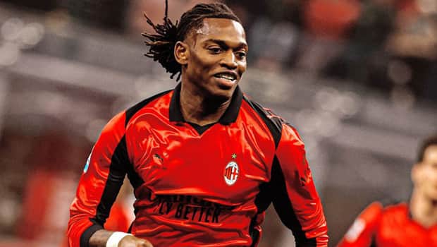 'Türkiye'ye imza atıyor' iddiasına Rafael Leao'dan cevap! 'Türkiye'ye imza atıyor' iddiasına Rafael Leao'dan cevap!