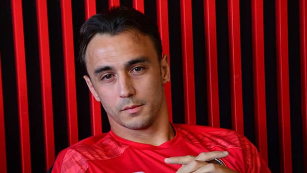 Gökhan Sazdağı: 'Galatasaray maçına iddialı gideceğiz' Gökhan Sazdağı: 'Galatasaray maçına iddialı gideceğiz'