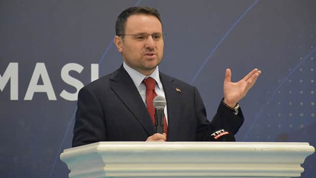 Bakan Gürlek, tarım işçilerinin saldırıya uğradığı iddialarına ilişkin açıklama yaptı Bakan Gürlek, tarım işçilerinin saldırıya uğradığı iddialarına ilişkin açıklama yaptı