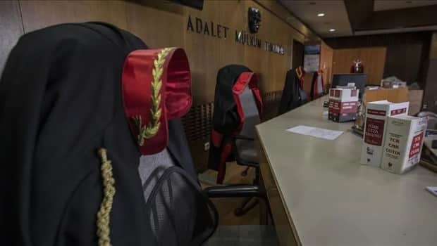 "İmamoğlu çıkar amaçlı suç örgütü" davasında Ertan Yıldız savunma yaptı "İmamoğlu çıkar amaçlı suç örgütü" davasında Ertan Yıldız savunma yaptı