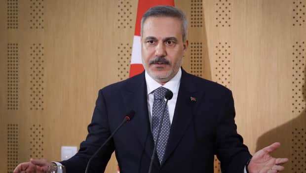 Dışişleri Bakanı Fidan, Elazığ'da değerlendirmelerde bulundu Dışişleri Bakanı Fidan, Elazığ'da değerlendirmelerde bulundu