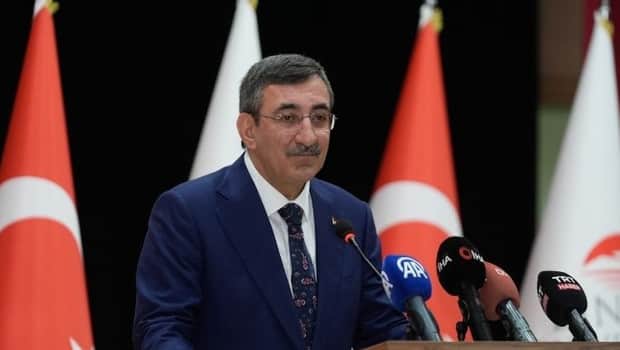 Cevdet Yılmaz'dan OVP açıklaması: Yeni stratejik öncelikleri de programımıza entegre edeceğiz Cevdet Yılmaz'dan OVP açıklaması: Yeni stratejik öncelikleri de programımıza entegre edeceğiz