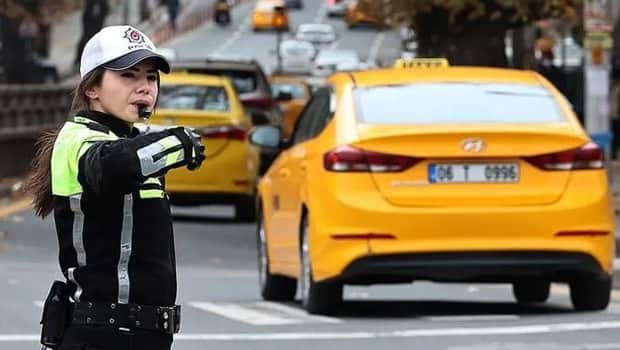 Ankara'da bazı yollar trafiğe kapatılacak Ankara'da bazı yollar trafiğe kapatılacak