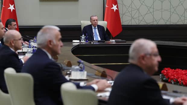 Kabine, Erdoğan başkanlığında yarın toplanıyor Kabine, Erdoğan başkanlığında yarın toplanıyor