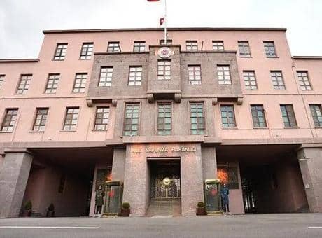 Türk Silahlı Kuvvetleri, 10 yılda yenilendi! 205 general-amiral yeni görevlerine atandı Türk Silahlı Kuvvetleri, 10 yılda yenilendi! 205 general-amiral yeni görevlerine atandı