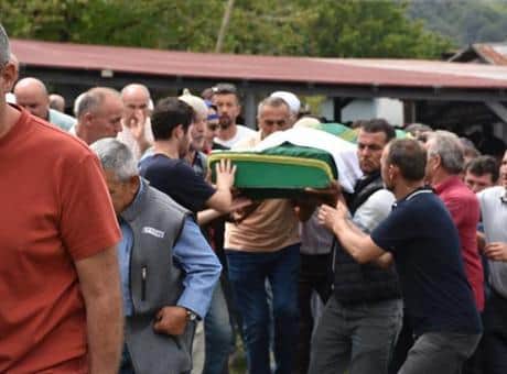 8 ay sonra bir acı daha! Fındık bahçesinde hayatını kaybetti 8 ay sonra bir acı daha! Fındık bahçesinde hayatını kaybetti