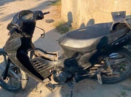Plakasız motosikletin ehliyetsiz sürücüsüne 86 bin lira ceza Plakasız motosikletin ehliyetsiz sürücüsüne 86 bin lira ceza