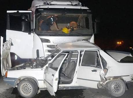 Kastamonu'da feci kaza! TIR ile otomobil çarpıştı; karı koca yaşamını yitirdi Kastamonu'da feci kaza! TIR ile otomobil çarpıştı; karı koca yaşamını yitirdi