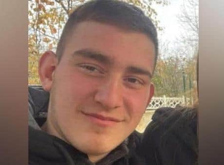 Kastamonu'da epilepsi nöbeti geçiren genç, merdivenden düşerek öldü Kastamonu'da epilepsi nöbeti geçiren genç, merdivenden düşerek öldü
