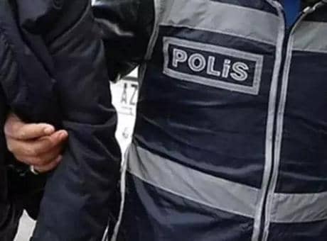 İstanbul’da turistleri hedef alan yankesicilik ağı çökertildi! Toplu taşımada 5 milyonluk vurgun İstanbul’da turistleri hedef alan yankesicilik ağı çökertildi! Toplu taşımada 5 milyonluk vurgun