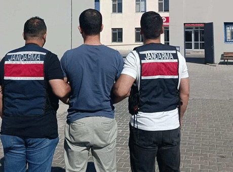 6 yıl 8 ay hapis cezası bulunan FETÖ-PDY üyesi tutuklandı 6 yıl 8 ay hapis cezası bulunan FETÖ-PDY üyesi tutuklandı