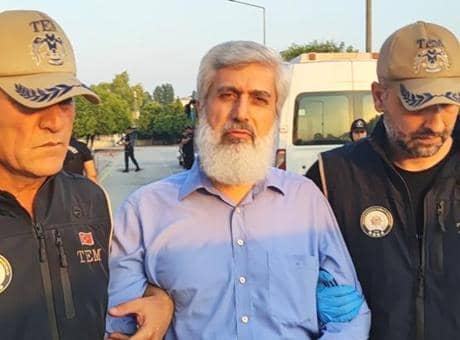 'Kuytulcular' yapılanmasına yönelik operasyonda yakalanan 56 zanlı adliyede 'Kuytulcular' yapılanmasına yönelik operasyonda yakalanan 56 zanlı adliyede