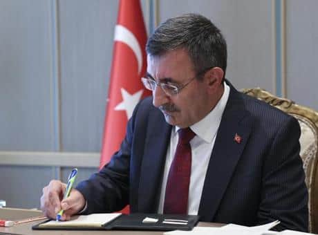 Cumhurbaşkanı Yardımcısı Yılmaz: Ateşkes ve kalıcı barış için aktif çabalarımızı kararlılıkla sürdüreceğiz Cumhurbaşkanı Yardımcısı Yılmaz: Ateşkes ve kalıcı barış için aktif çabalarımızı kararlılıkla sürdüreceğiz