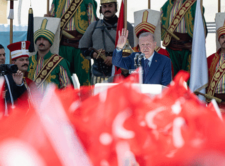 Cumhurbaşkanı Erdoğan, Malazgirt Zaferi'nin 955. yıl dönümünü kutladı Cumhurbaşkanı Erdoğan, Malazgirt Zaferi'nin 955. yıl dönümünü kutladı