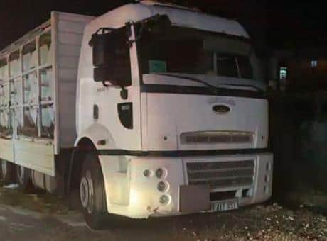 Sakarya'da asit sızıntısı ekipleri harekete geçirdi Sakarya'da asit sızıntısı ekipleri harekete geçirdi
