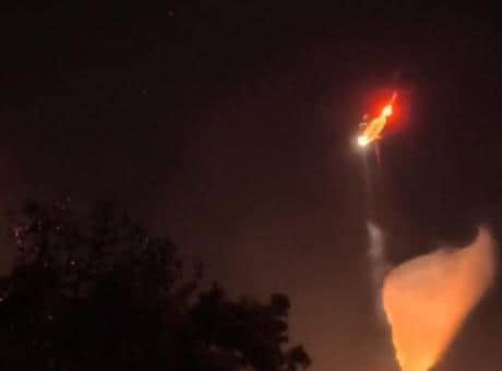 Fethiye yangınında geceye 'Nefes' damgası! İlk yerli yangın söndürme helikopteri sahadaydı Fethiye yangınında geceye 'Nefes' damgası! İlk yerli yangın söndürme helikopteri sahadaydı