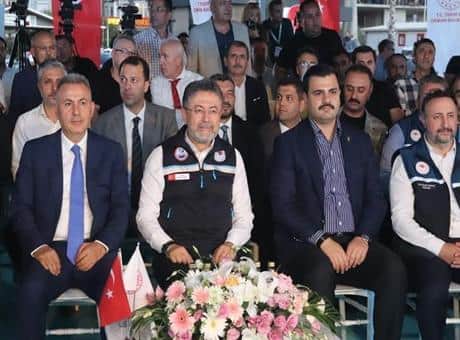 Bakan Yumaklı, İzmir’den ‘Vira Bismillah’ dedi Bakan Yumaklı, İzmir’den ‘Vira Bismillah’ dedi
