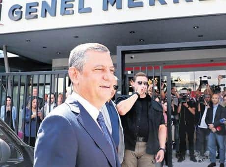 Genel Merkez’de ilk mesai Genel Merkez’de ilk mesai