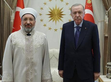 Cumhurbaşkanı Erdoğan, Diyanet İşleri Başkanı Arpaguş'u kabul etti Cumhurbaşkanı Erdoğan, Diyanet İşleri Başkanı Arpaguş'u kabul etti