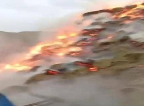 Erzurum'da şimşek çaktı 3 mahallede yangın çıktı Erzurum'da şimşek çaktı 3 mahallede yangın çıktı