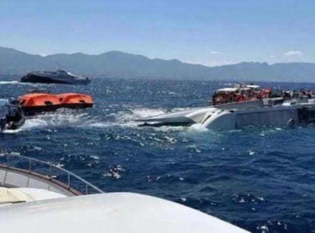 Girne açıklarında batan gemiden acı haber! Deniz Kuvvetleri Komutanlığı 6. naaşa ulaştı Girne açıklarında batan gemiden acı haber! Deniz Kuvvetleri Komutanlığı 6. naaşa ulaştı