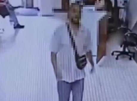 Yer: Tuzla... Doktoru bıçakladı, intihar girişiminde bulundu Yer: Tuzla... Doktoru bıçakladı, intihar girişiminde bulundu