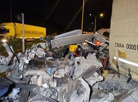 Bursa'da zincirleme kaza; 1 ölü, 7 yaralı Bursa'da zincirleme kaza; 1 ölü, 7 yaralı