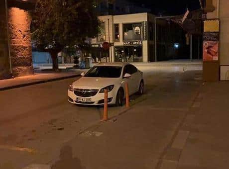 Alkollü yakalanan sürücü, ekiplere ‘abartmayın’ diyerek çıkıştı Alkollü yakalanan sürücü, ekiplere ‘abartmayın’ diyerek çıkıştı
