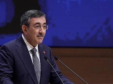Cumhurbaşkanı Yardımcısı Yılmaz: Gençlerimizi bağımlılığa sürükleyen kültürel atmosfer var Cumhurbaşkanı Yardımcısı Yılmaz: Gençlerimizi bağımlılığa sürükleyen kültürel atmosfer var