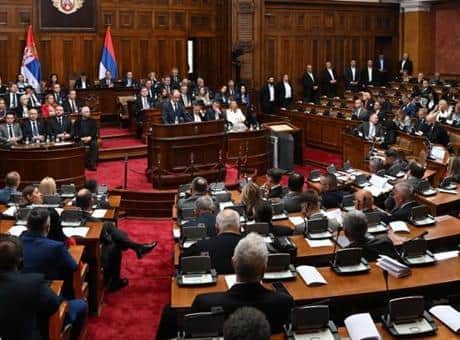Sırbistan'da parlamento feshedildi! Seçim tarihi belli oldu Sırbistan'da parlamento feshedildi! Seçim tarihi belli oldu