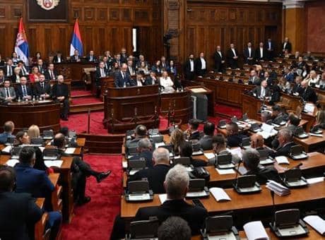 Sırbistan'da parlamento feshedildi! Seçim tarihi belli oldu Sırbistan'da parlamento feshedildi! Seçim tarihi belli oldu