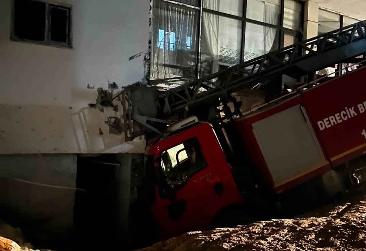 Uzman çavuş feci şekilde can verdi Uzman çavuş feci şekilde can verdi