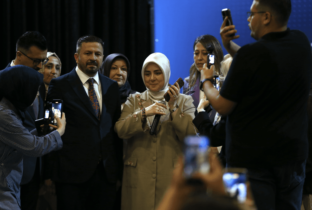 Cumhurbaşkanı Erdoğan kadınlara seslendi Cumhurbaşkanı Erdoğan kadınlara seslendi