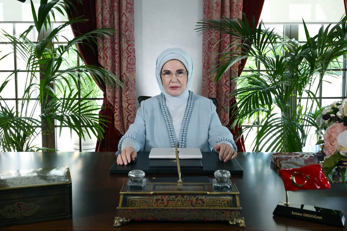 6. Lider Eşleri Zirvesi'ne Emine Erdoğan'dan video mesaj 6. Lider Eşleri Zirvesi'ne Emine Erdoğan'dan video mesaj