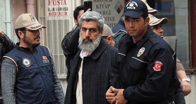 Alparslan Kuytul ve eşi gözaltına alındı Alparslan Kuytul ve eşi gözaltına alındı