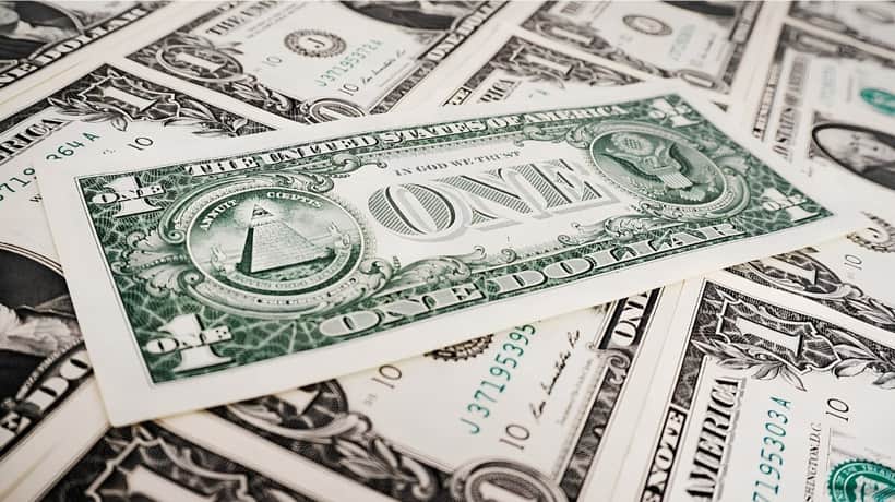 Döviz kurları darmaduman: Dolar 48 TL sınırına dayandı Döviz kurları darmaduman: Dolar 48 TL sınırına dayandı