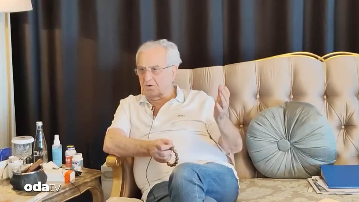 Besim Tibuk: Köylüyle iş yapılmaz Besim Tibuk: Köylüyle iş yapılmaz
