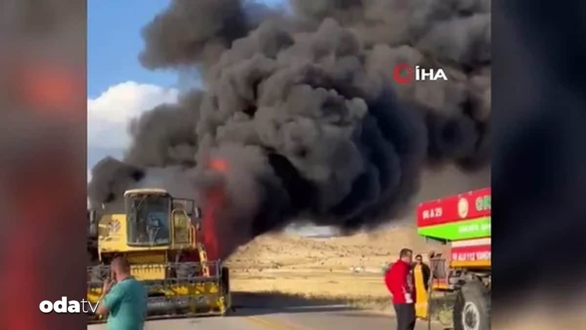 Ankara'da seyir halindeki biçerdöver yandı Ankara'da seyir halindeki biçerdöver yandı