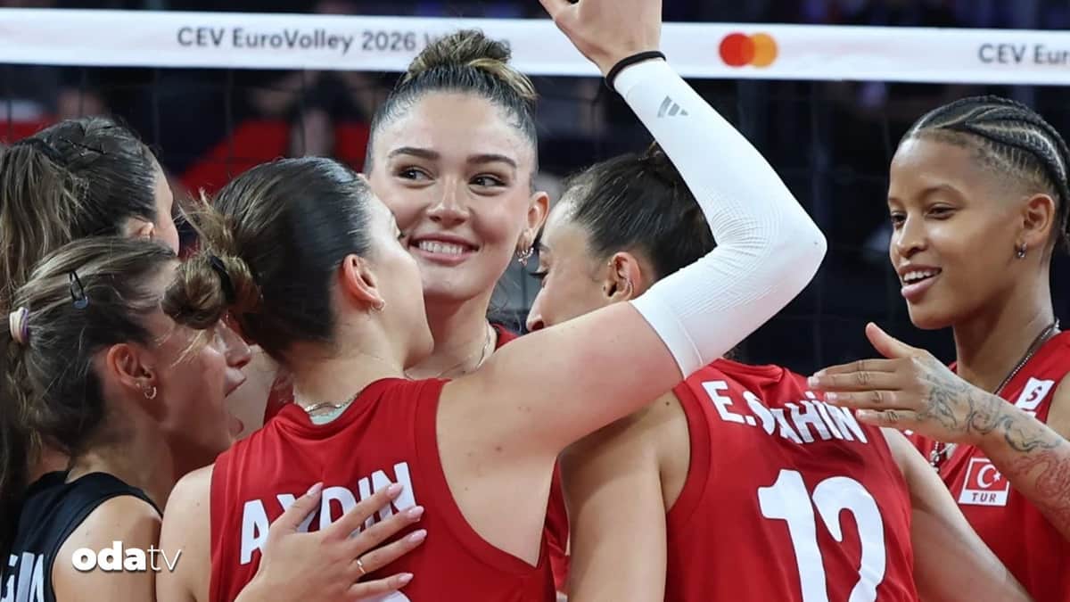 Filenin Sultanları, Avrupa Şampiyonası'na galibiyetle başladı Filenin Sultanları, Avrupa Şampiyonası'na galibiyetle başladı