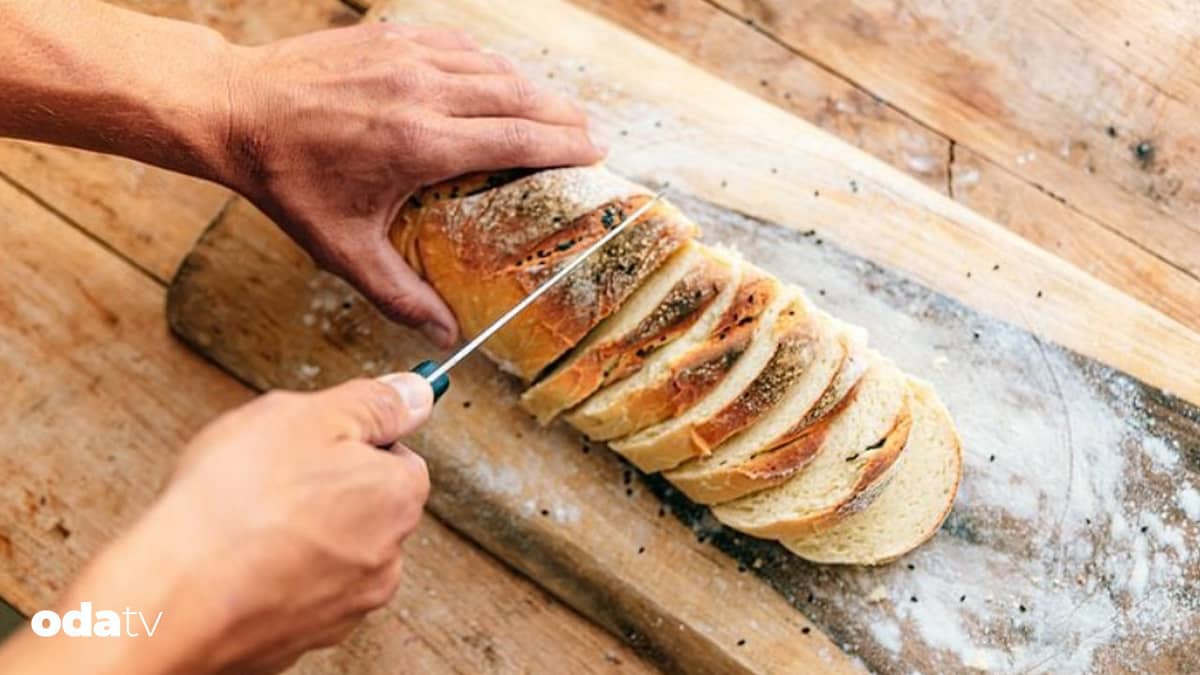Körelen ekmek bıçağı evde nasıl bileylenir Körelen ekmek bıçağı evde nasıl bileylenir