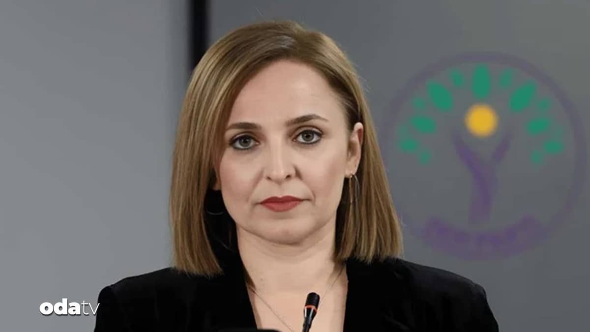 DEM Parti: 'Mazlum Abdi Türkiye'ye davet edilmeli' DEM Parti: 'Mazlum Abdi Türkiye'ye davet edilmeli'