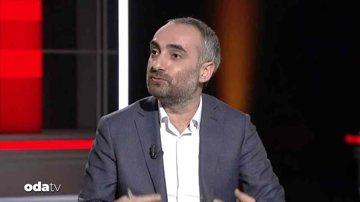 İsmail Saymaz Halk TV'ye veda etti İsmail Saymaz Halk TV'ye veda etti