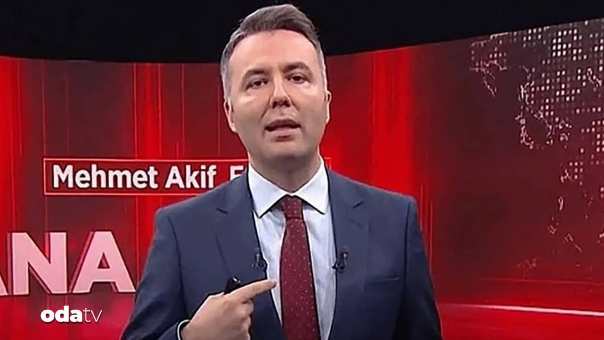 Mehmet Akif Ersoy’dan tahliye vaadiyle para talep eden 4 kişi tutuklandı Mehmet Akif Ersoy’dan tahliye vaadiyle para talep eden 4 kişi tutuklandı