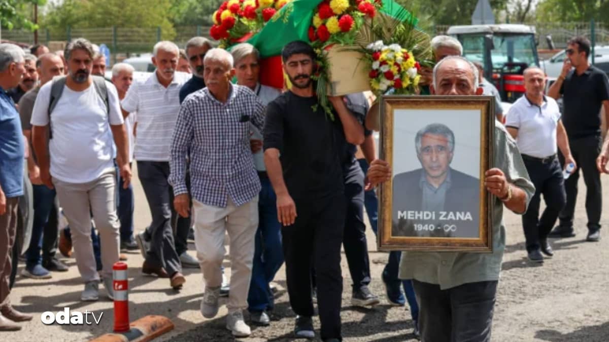 Mehdi Zana son yolculuğuna uğurlandı Mehdi Zana son yolculuğuna uğurlandı