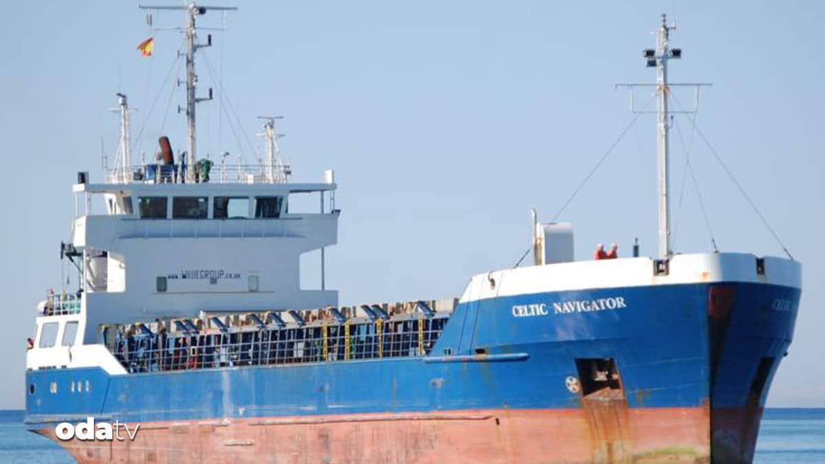 Marmara Denizi'nde Korkutan Çarpışma... Silivri Açıklarında İki Ticari Gemi Çarpıştı, 10 Kişiye Ulaşılamıyor Marmara Denizi'nde Korkutan Çarpışma... Silivri Açıklarında İki Ticari Gemi Çarpıştı, 10 Kişiye Ulaşılamıyor