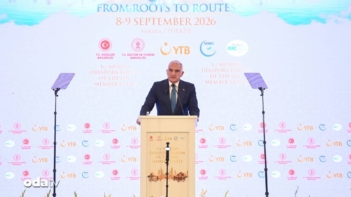 Bakan Ersoy: Müslüman diasporalar dünyaya yön verebilir Bakan Ersoy: Müslüman diasporalar dünyaya yön verebilir