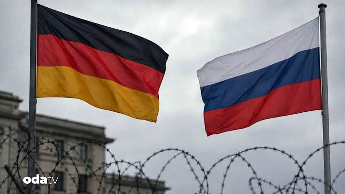 Rusya, Almanya’nın St. Petersburg Başkonsolosluğunu kapattı Rusya, Almanya’nın St. Petersburg Başkonsolosluğunu kapattı