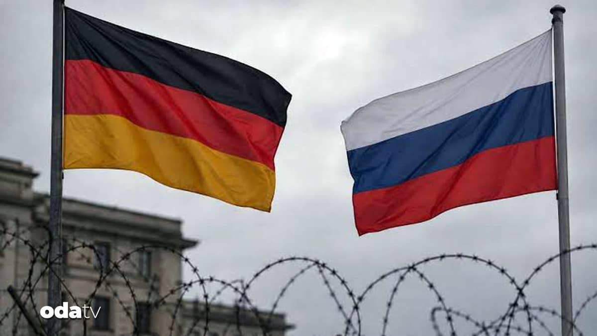 Rusya, Almanya’nın St. Petersburg Başkonsolosluğunu kapattı Rusya, Almanya’nın St. Petersburg Başkonsolosluğunu kapattı