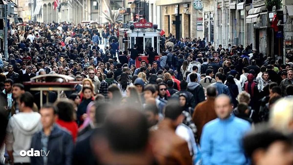 Kayıtlı işsiz sayısı 2 milyon 300 bini aştı Kayıtlı işsiz sayısı 2 milyon 300 bini aştı