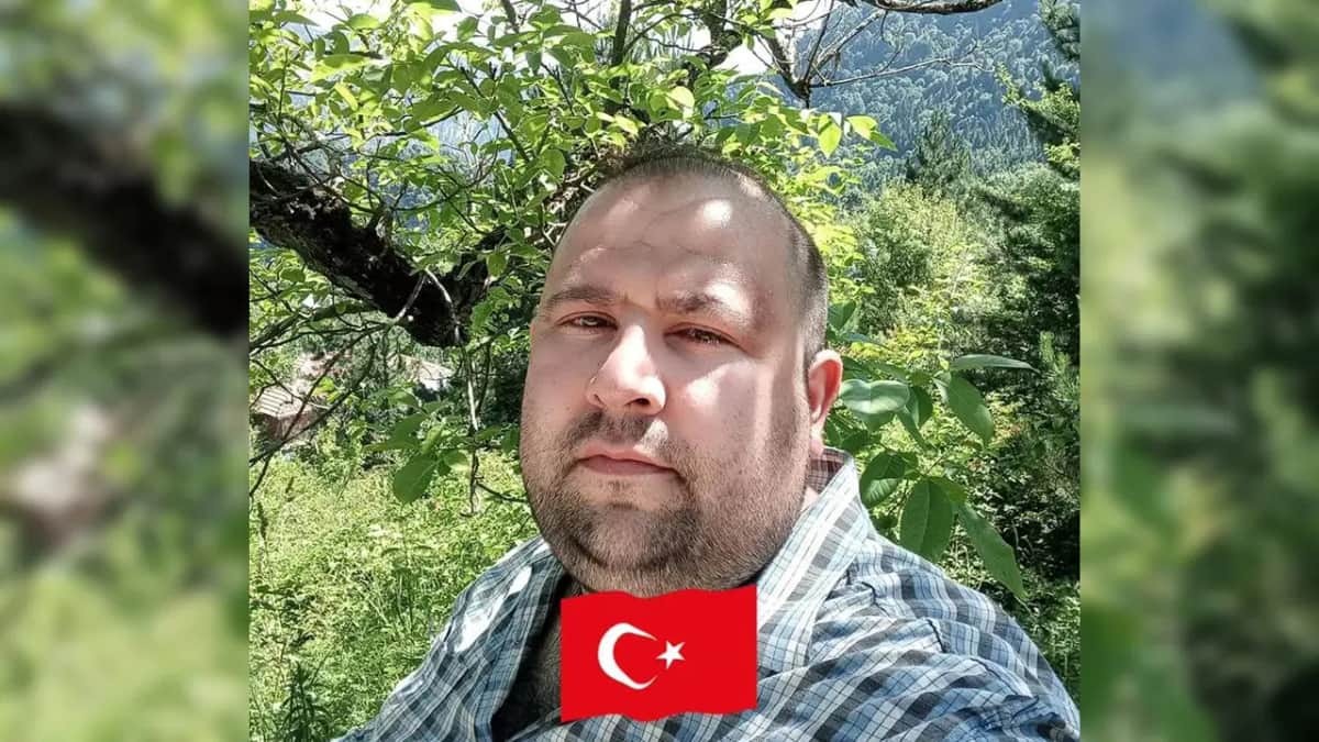 Çatıda elektrik akımına kapıldı: Düşerek hayatını kaybetti Çatıda elektrik akımına kapıldı: Düşerek hayatını kaybetti